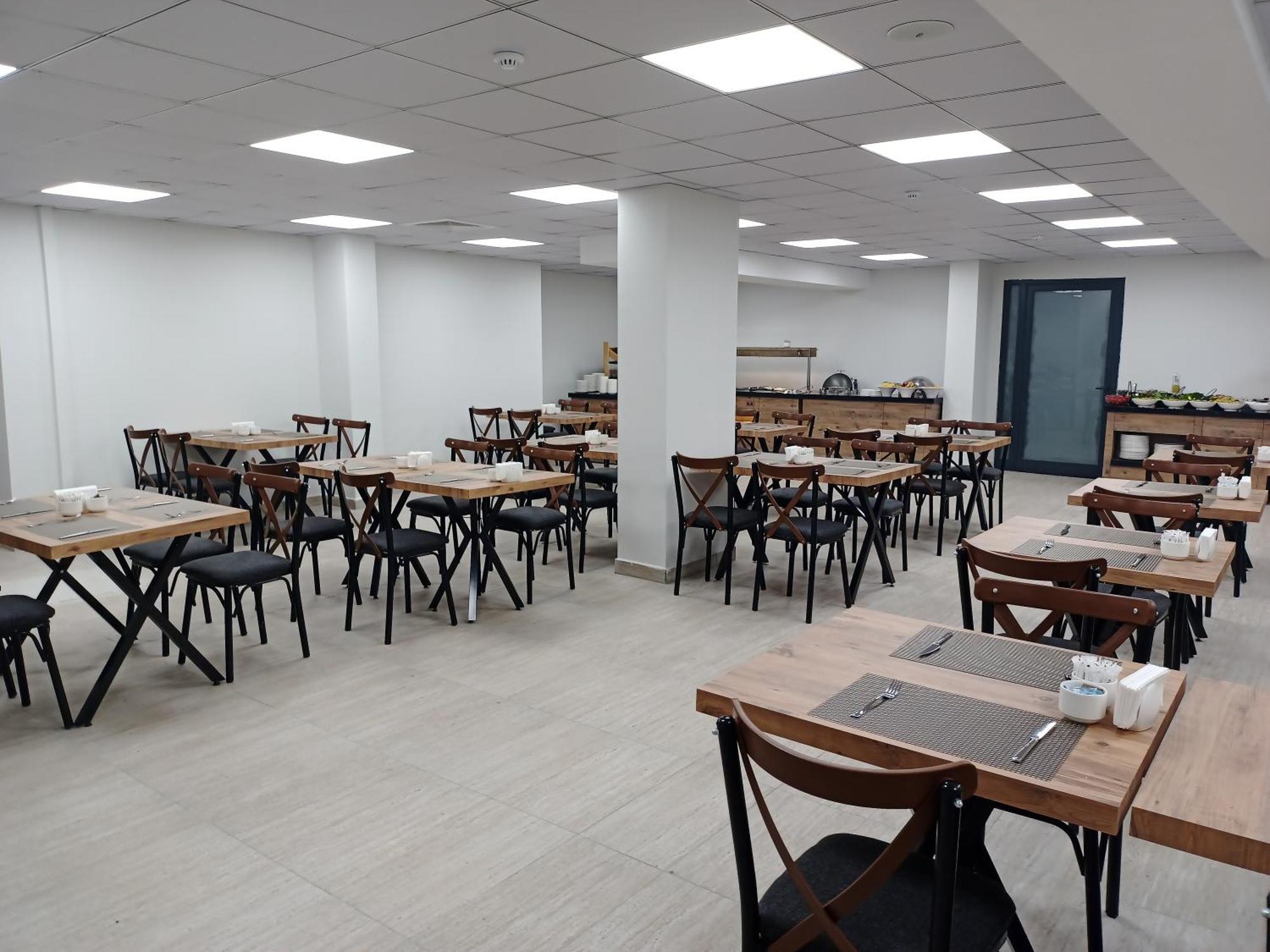 C Suites Antalia Airport Extérieur photo